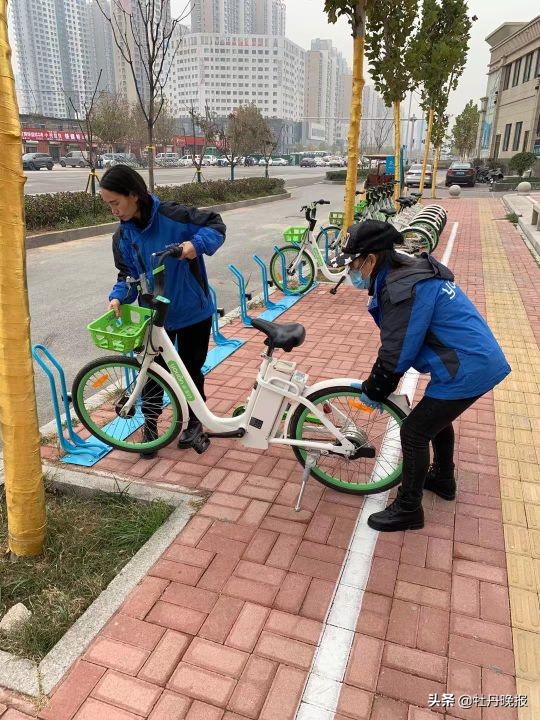 亂停亂放慘遭破壞共享助力車(chē)之痛