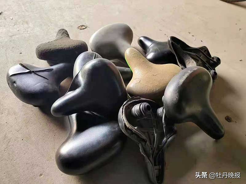 一萬余輛助力車入冬“保養(yǎng)”，確保市民安全騎行4