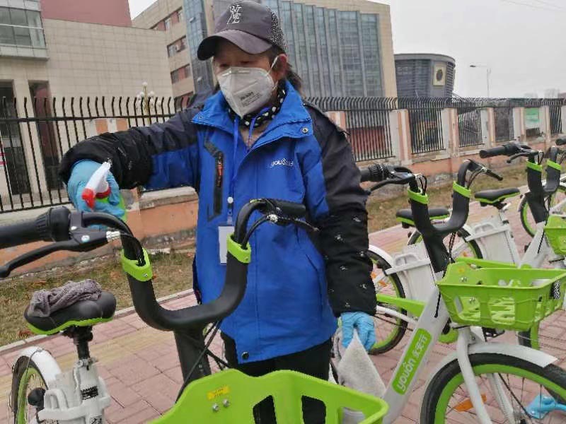 上個(gè)月，我市共享助力單車使用量較去年同期增長628%：疫情逐漸向好，共享單車成為市民出行首選