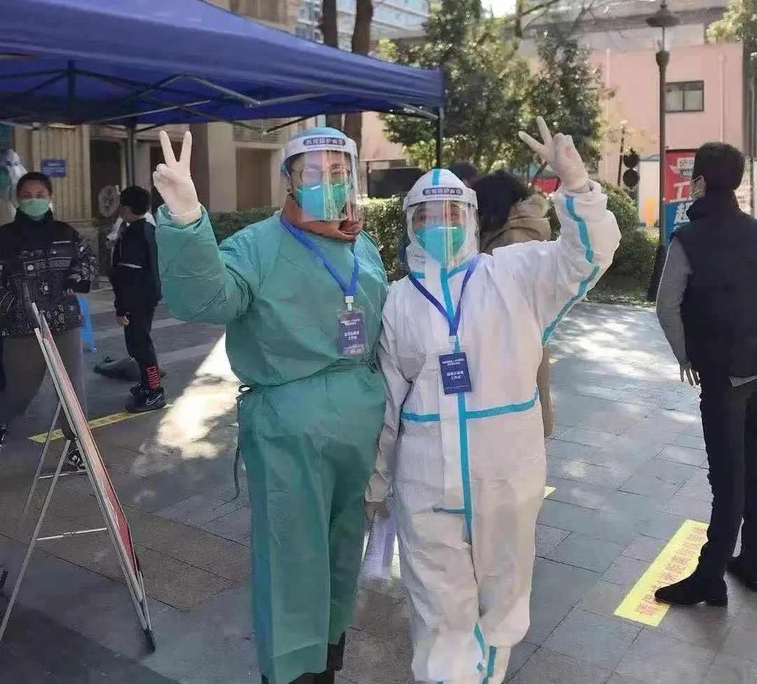 我是“抗疫”志愿者，我在一線2